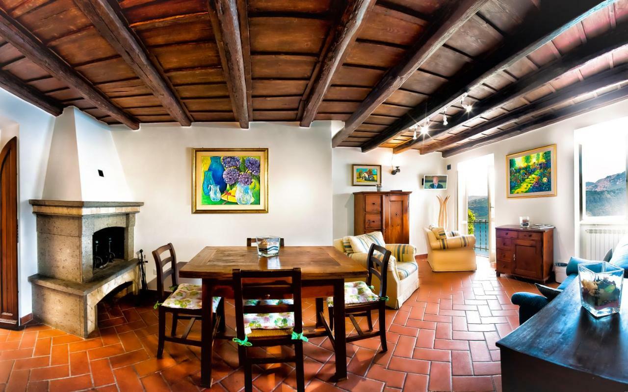 Atlantis Inn Castelgandolfo Кастел Гандолфо Екстериор снимка